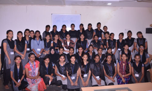 女性の教育機会向上プログラム1