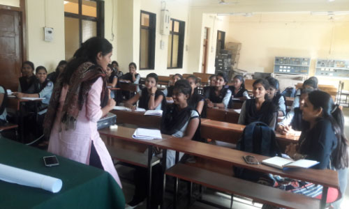 女性の教育機会向上プログラム2