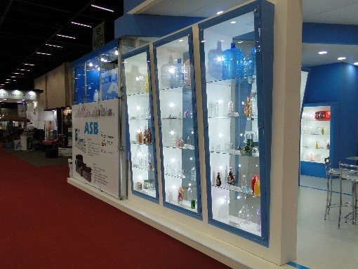 サンプルボトル展示